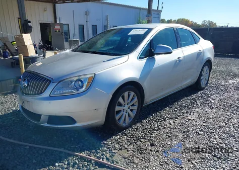 2015 Buick Verano из США, поврежденный, VIN 1G4PP5SK0F4196153
